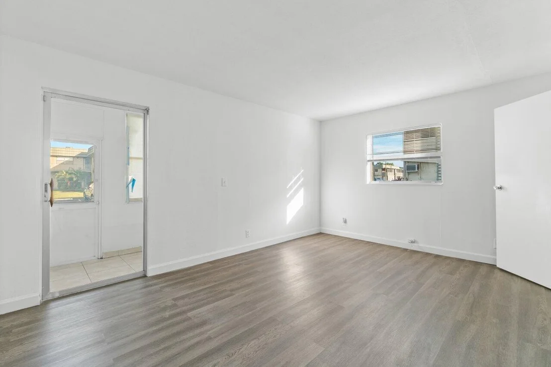 Photo of 119 Monaco C