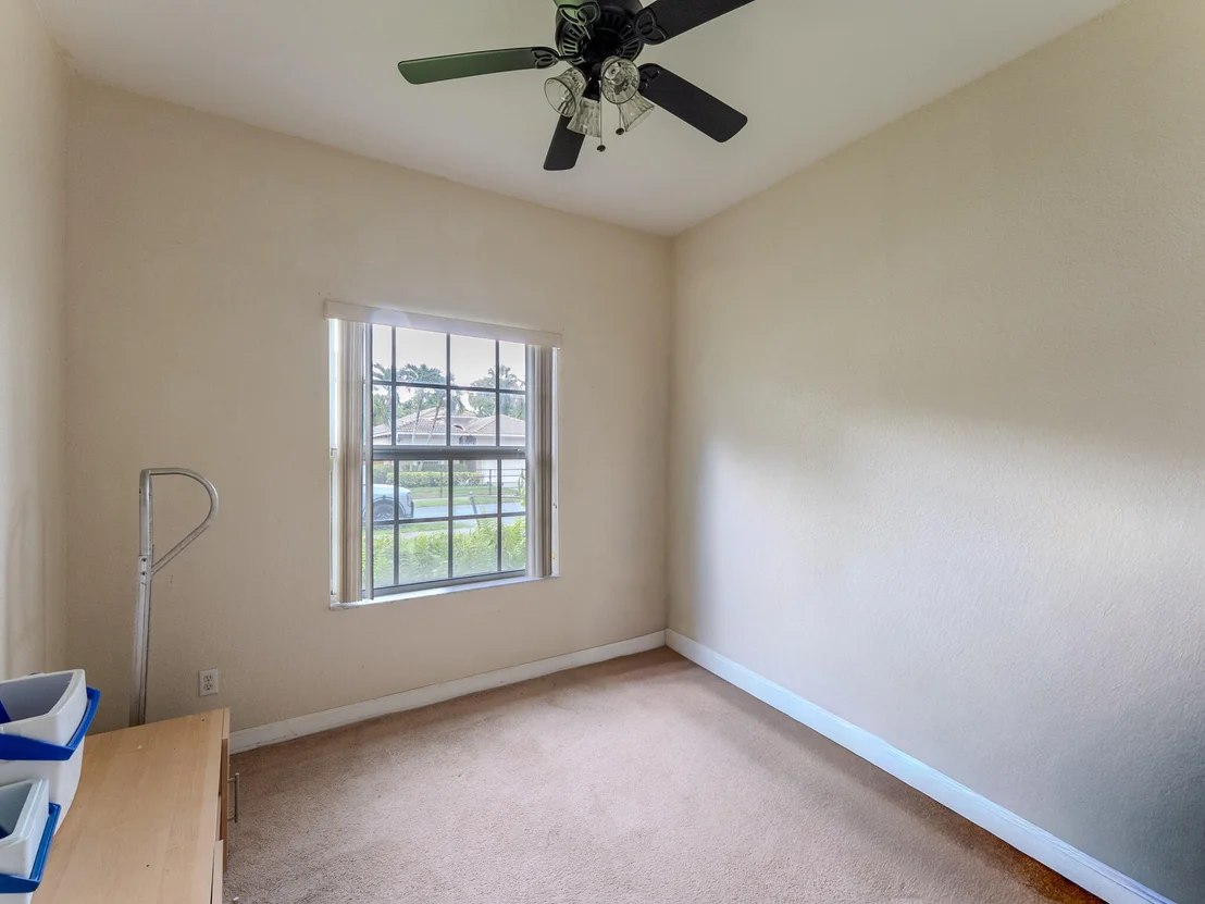 Photo of 409 NW 9th Avenue