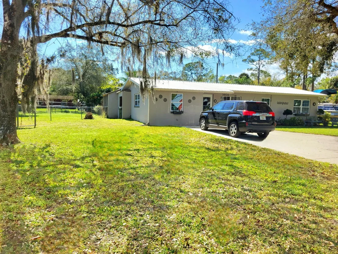 Photo of 1402 SE 6th Street