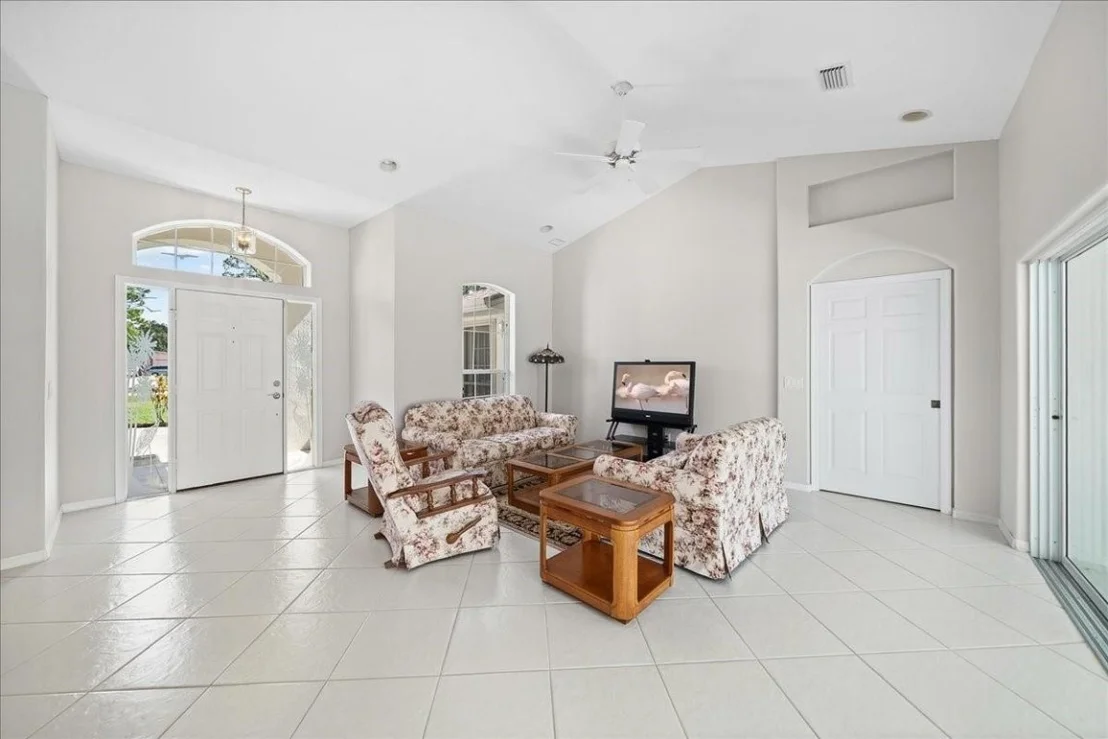 Photo of 7965 93rd Avenue
