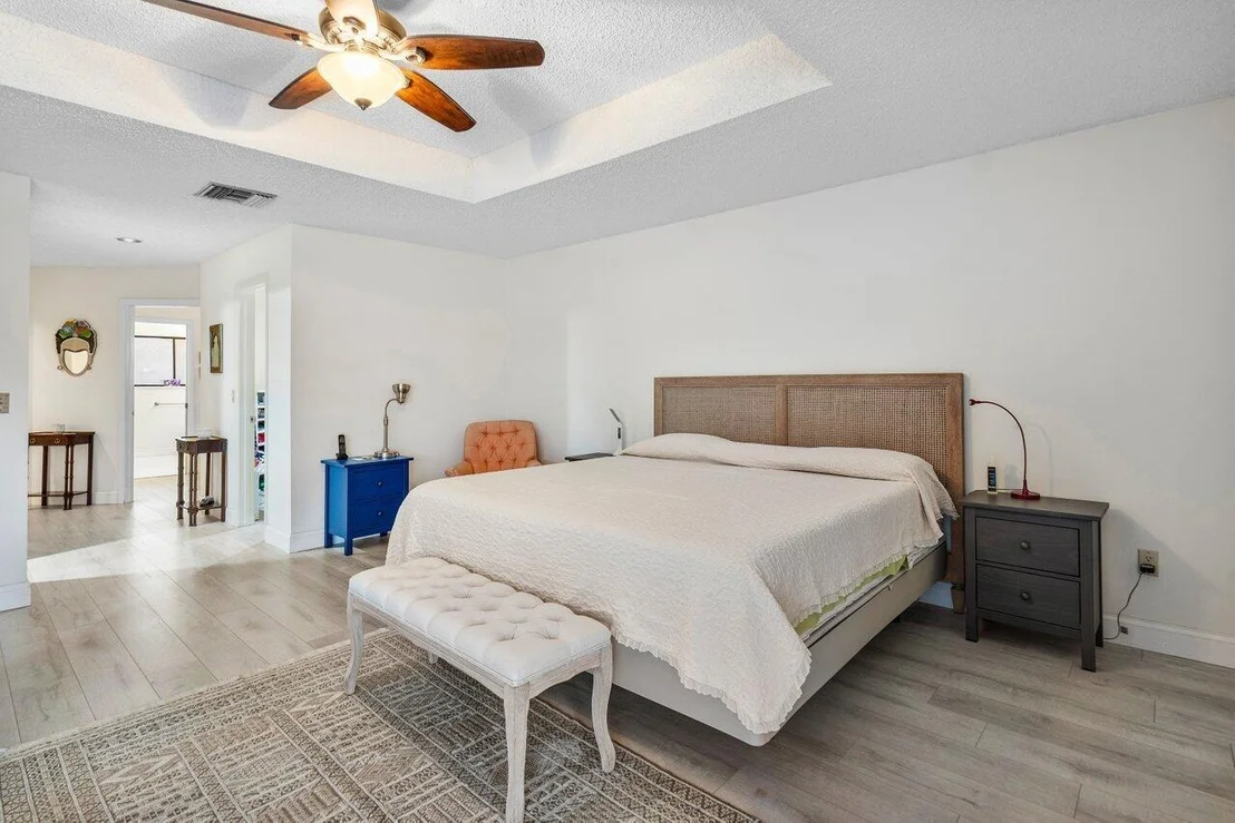 Photo of 10869 River Glenn Drive