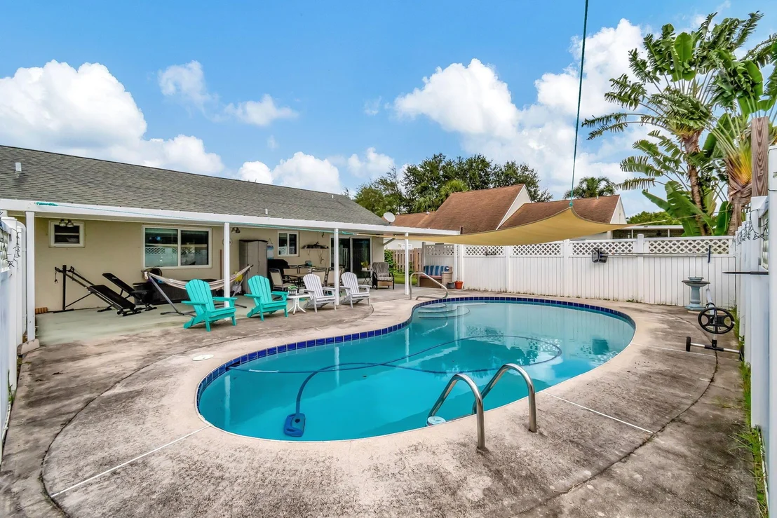 Photo of 50 Cedar Circle