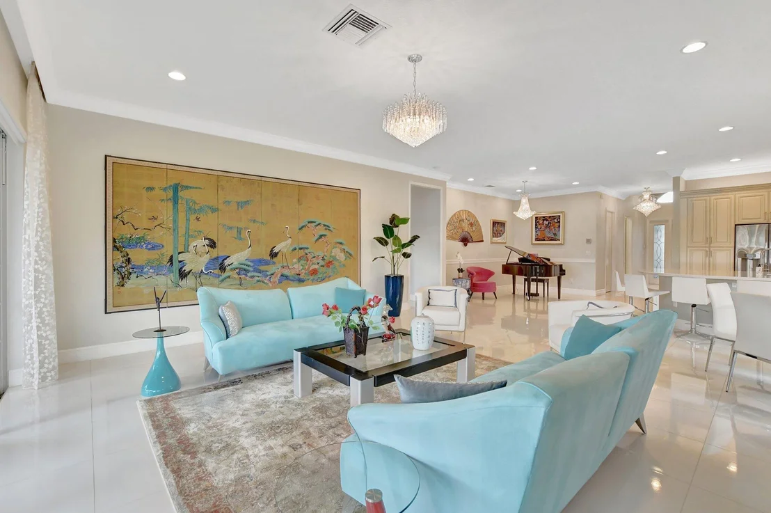 Photo of 12396 Cascade Valley Lane