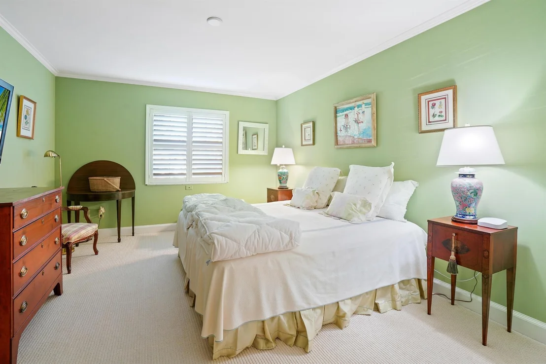 Photo of 4143 SE Fairway E