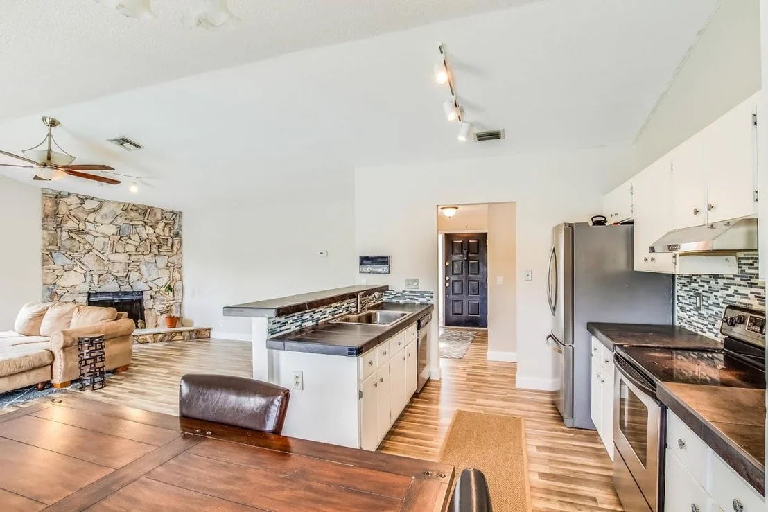 Photo of 1847 Shower Tree Way