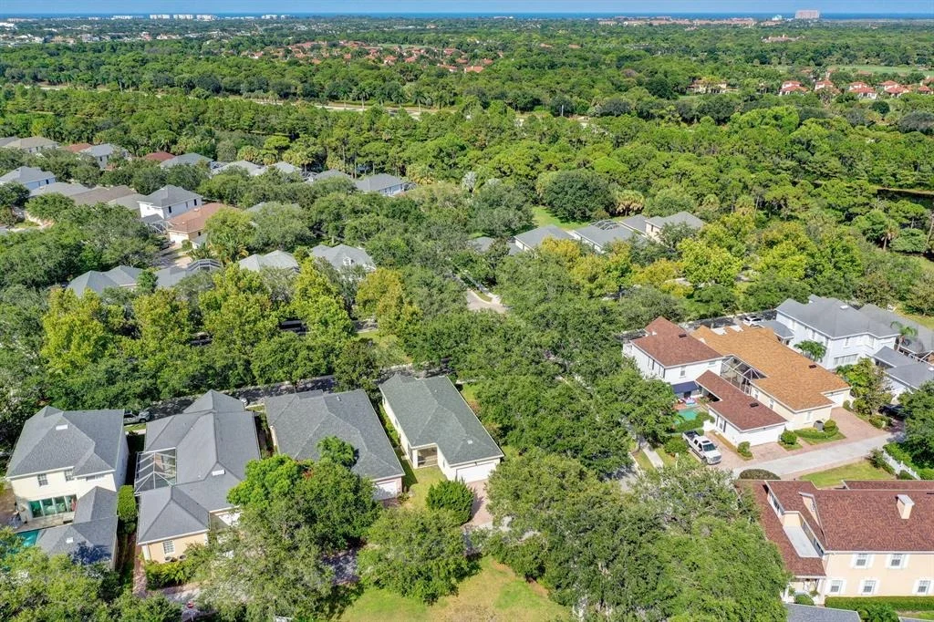 Photo of 180 Paradise Circle