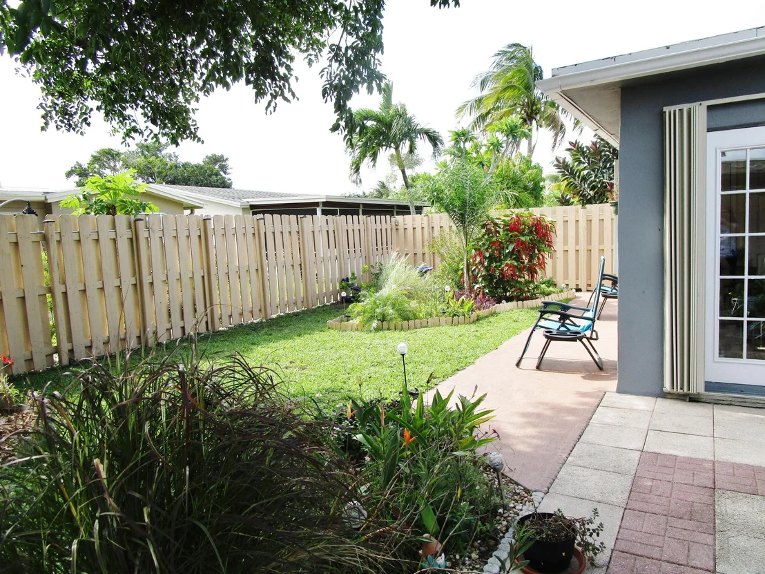 Photo of 1005 NW 68th Terrace