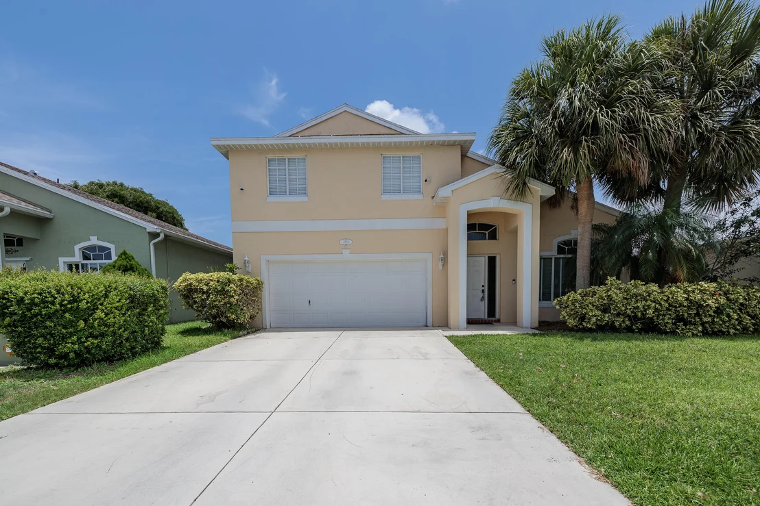 Photo of 4716 SE Winter Haven Court
