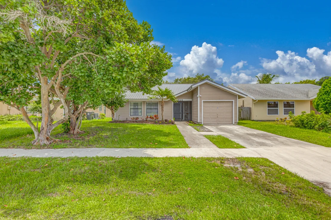 Photo of 4642 Brook Drive