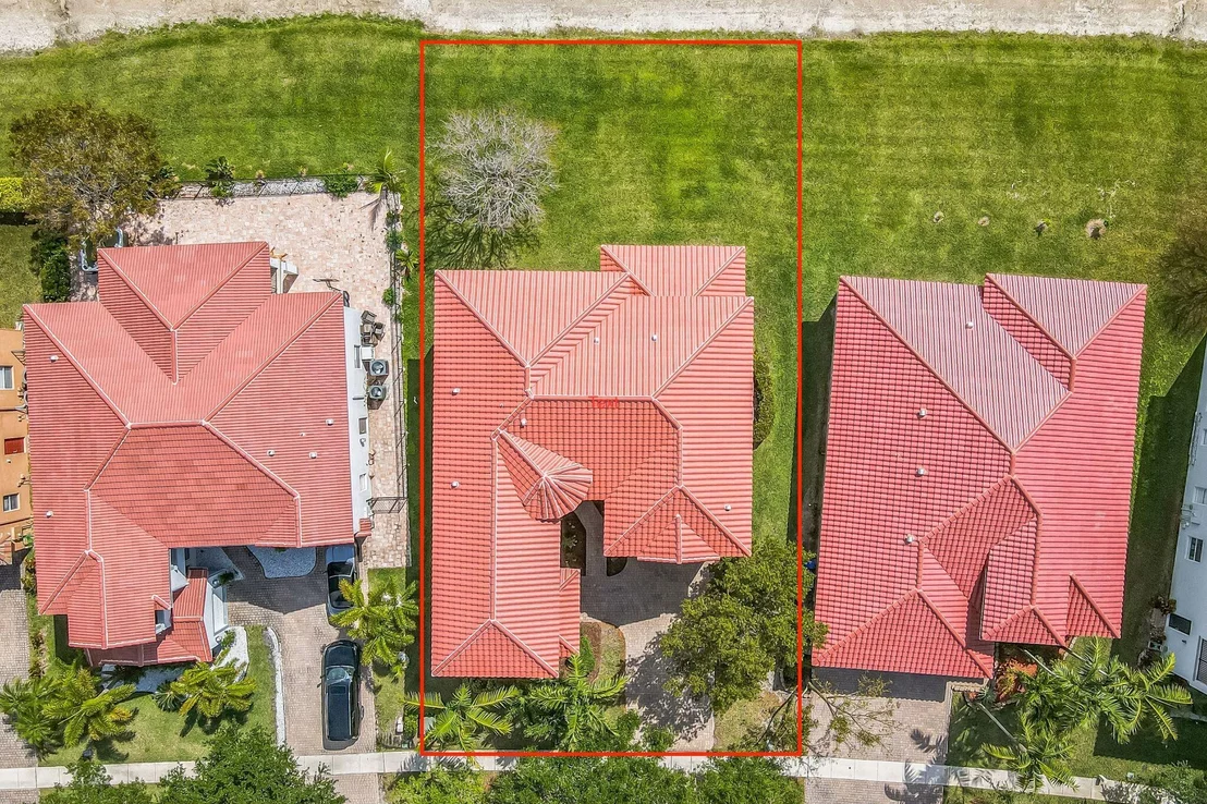 Photo of 694 Cresta Circle