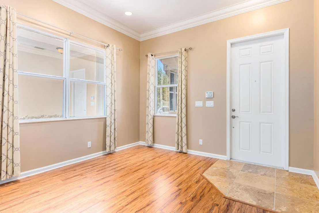 Photo of 1088 Grove Park Circle
