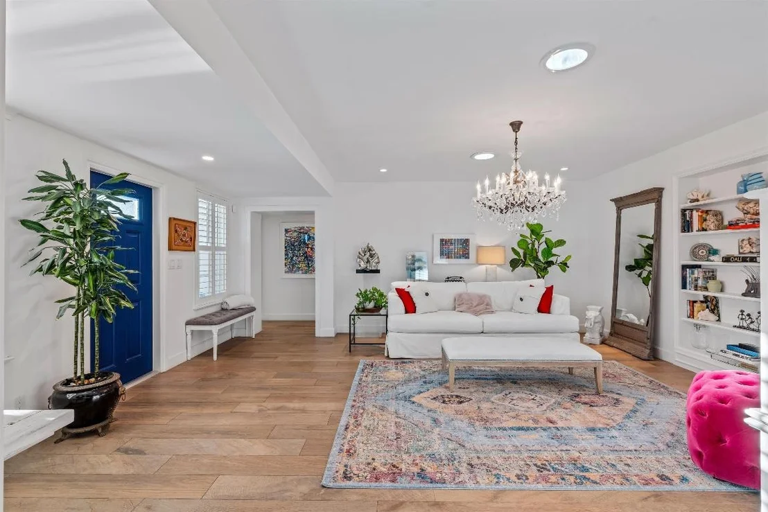 Photo of 745 Periwinkle Street