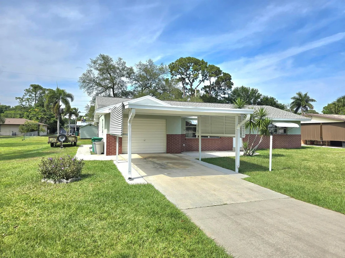 Photo of 7902 Lockwood Drive