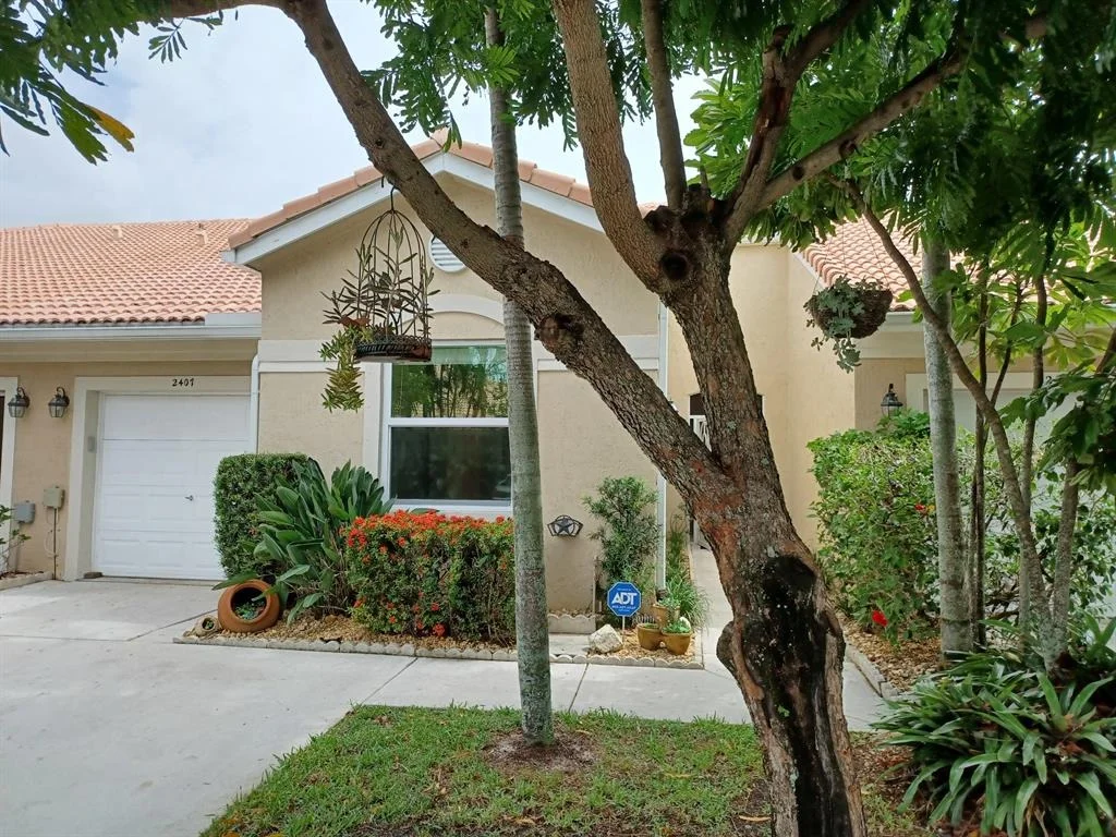 Photo of 2407 N Coral Trace Circle