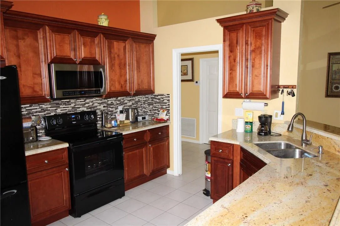 Photo of 2950 NW 68th Avenue