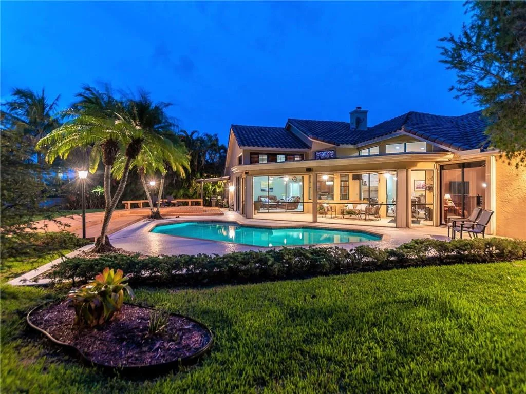Photo of 391 Coconut Circle