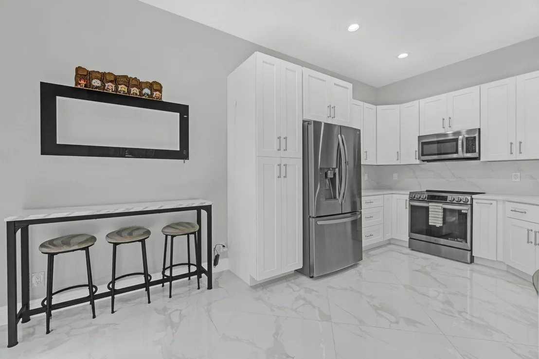 Photo of 7214 NW 116th Way