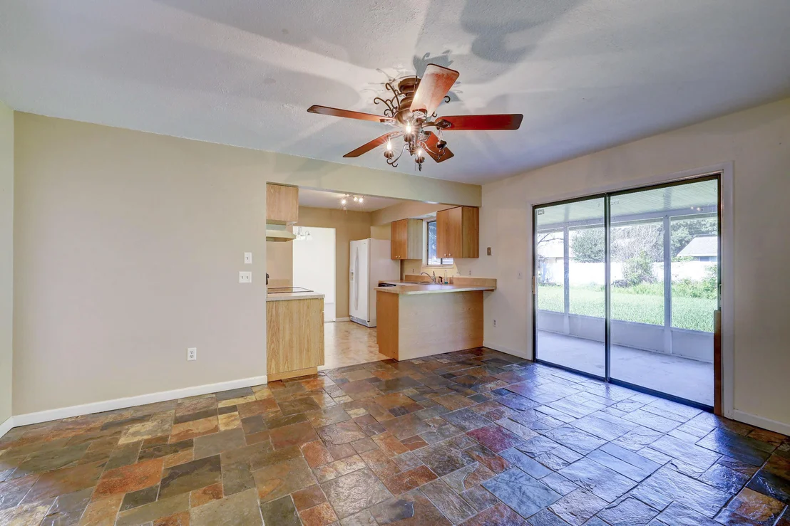 Photo of 6015 Spruce Drive