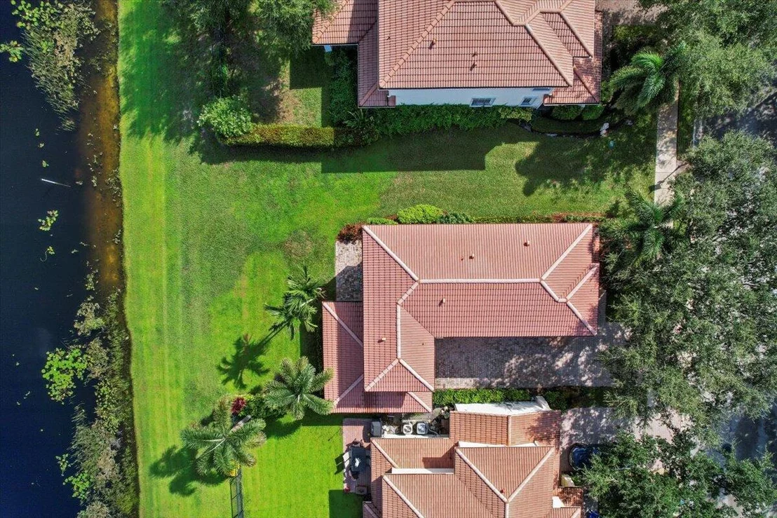Photo of 657 Castle Drive