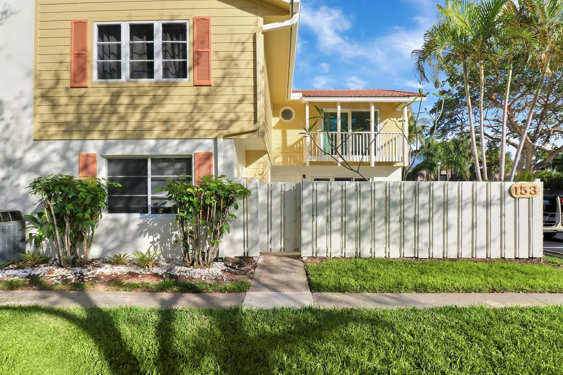 Photo of 153 Seabreeze Circle