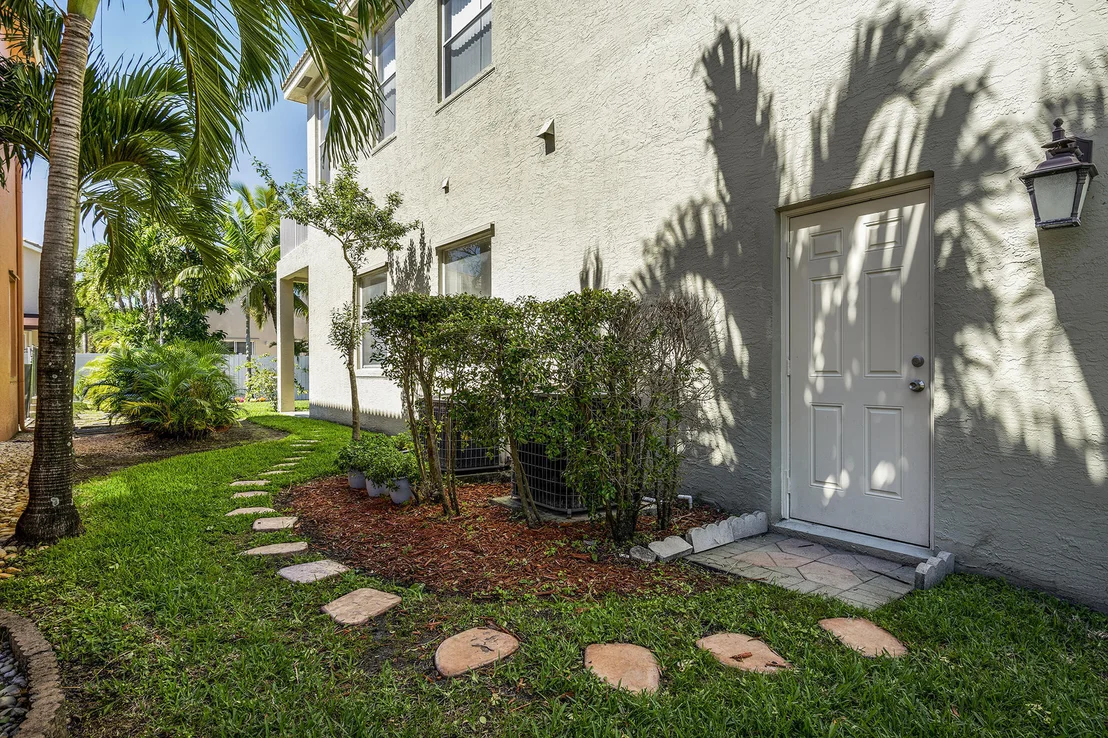 Photo of 2298 Ridgewood Circle