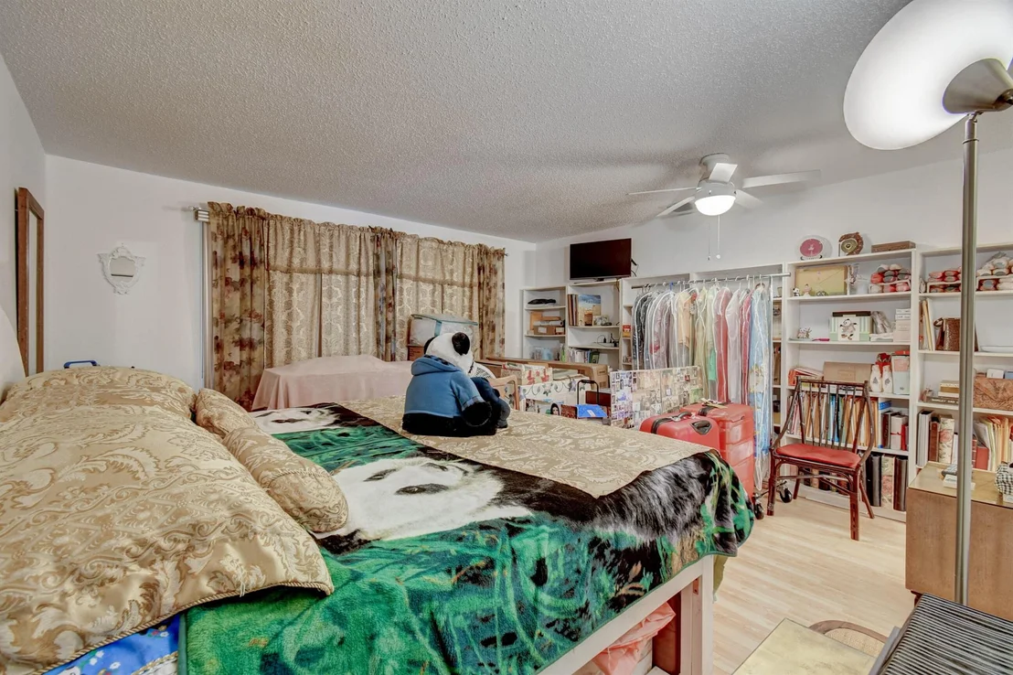 Photo of Unit B at 13947 Nesting Way