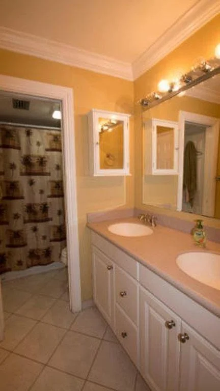 Photo of 5149 Sunrise Boulevard