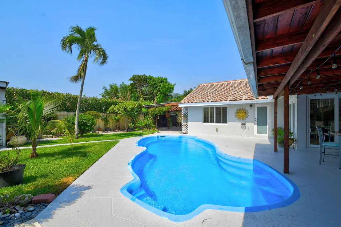 Photo of 5817 Laurel Green Circle