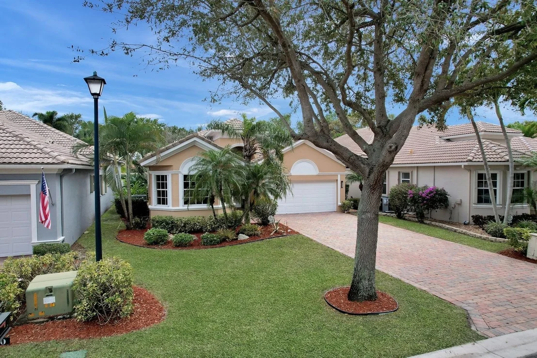 Photo of 7110 Veneto Drive