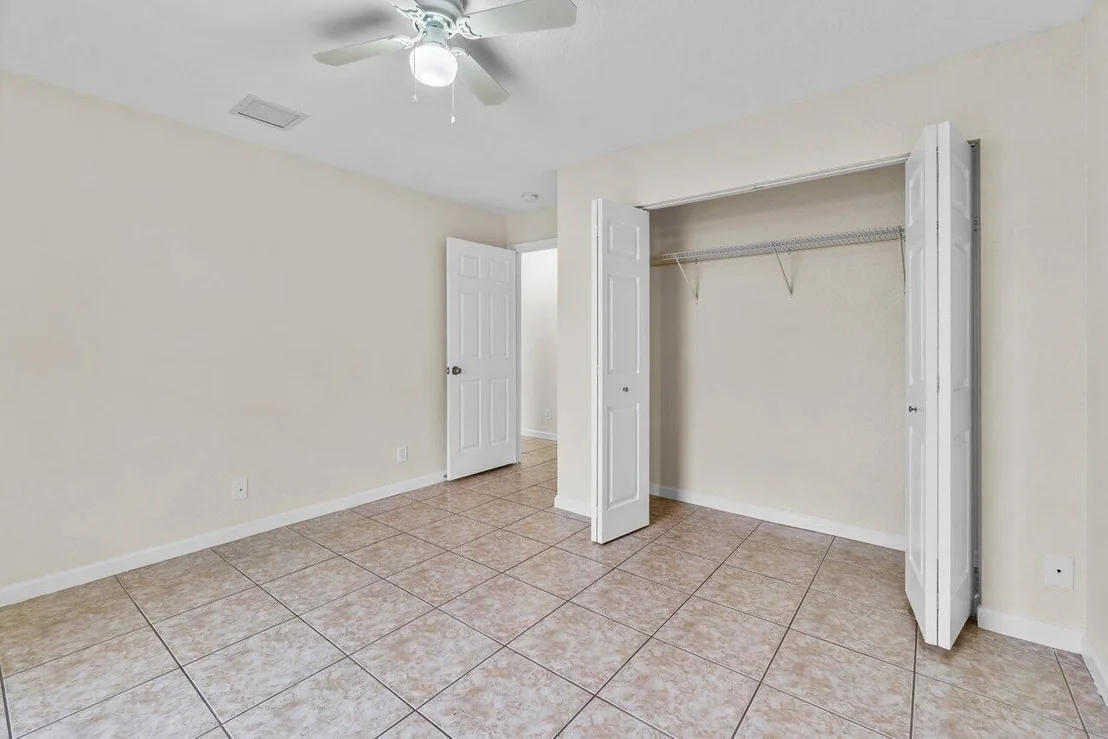 Photo of 356 Fleming Avenue