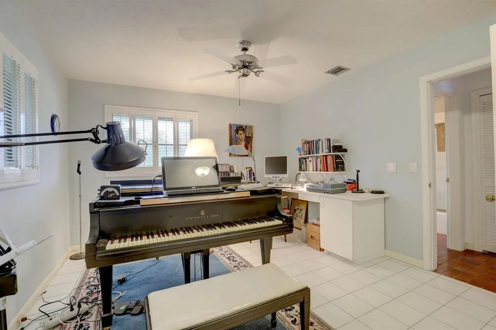 Photo of 5667 Wind Drift Lane