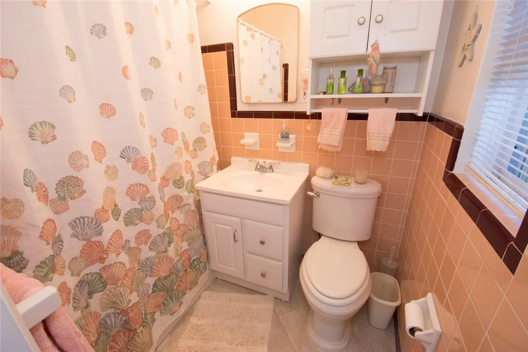 Photo of 3402 Barton Road