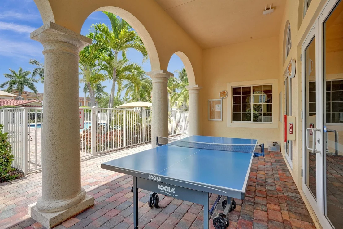 Photo of 115 Edenberry Avenue