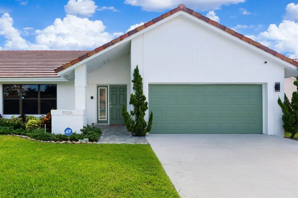 Photo of 9536 Old Pine Road
