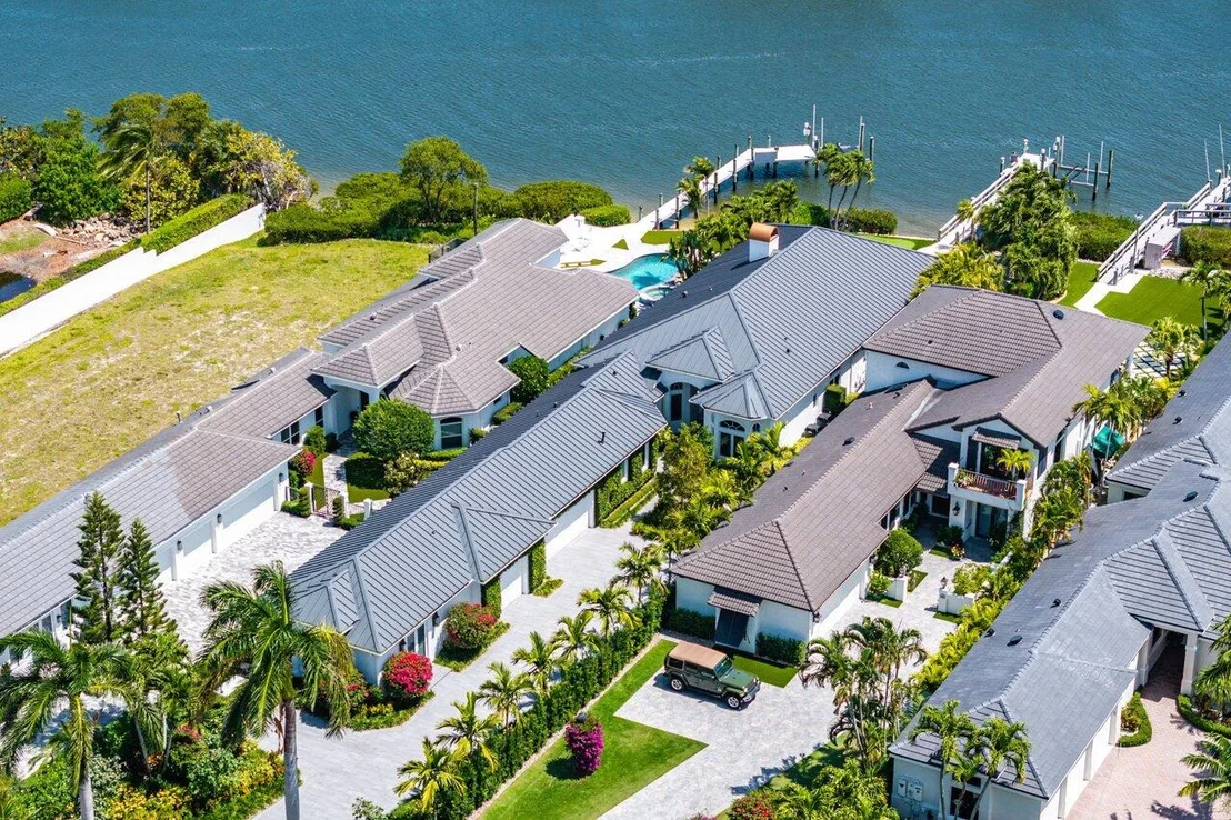 Photo of 301 Fishermans Way