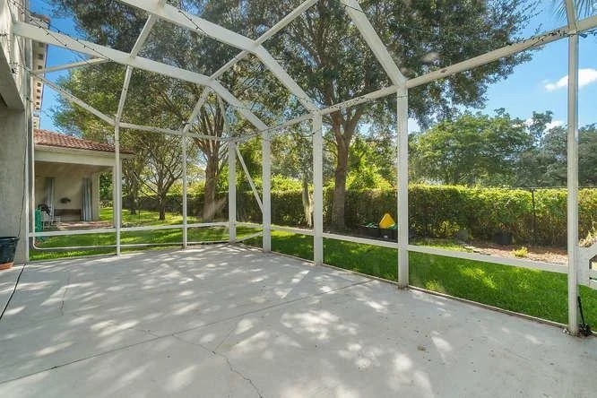 Photo of 1011 Grove Park Circle