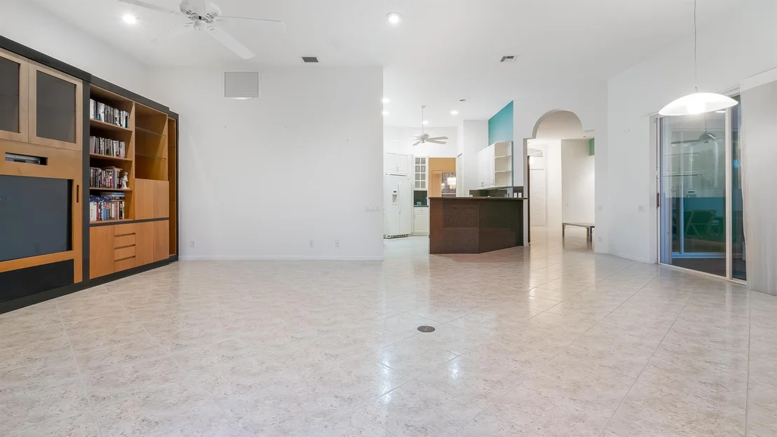 Photo of 9046 Bari Lane