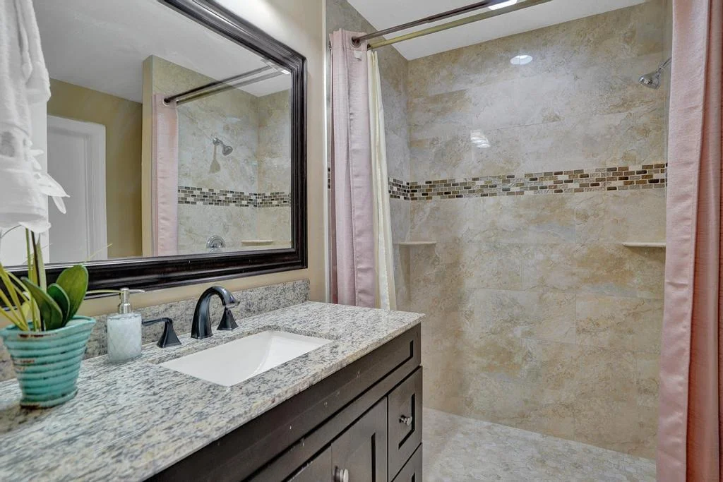 Photo of 5386 Sunrise Boulevard