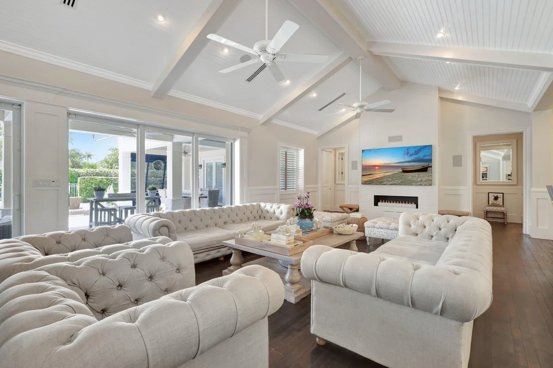 Photo of 18 Ridge Boulevard