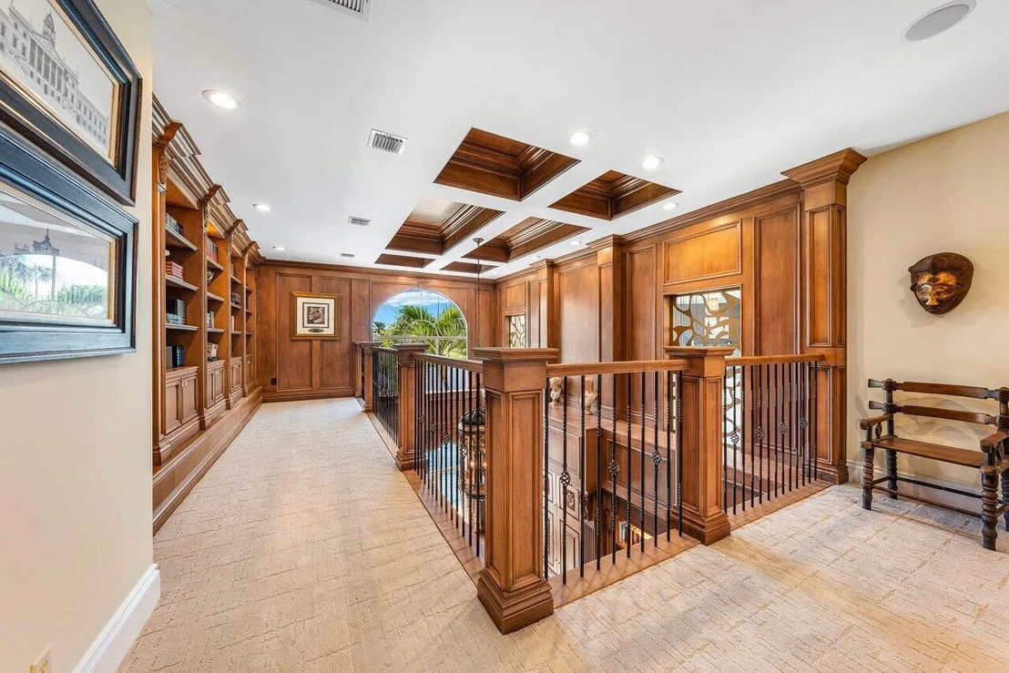 Photo of 686 Hermitage Circle