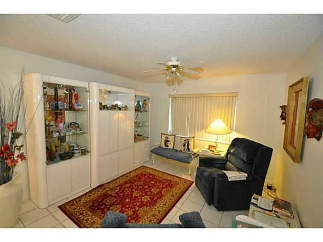 Photo of 6083 Waldwick Circle