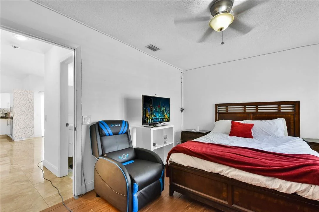 Photo of 1451 Garden Road