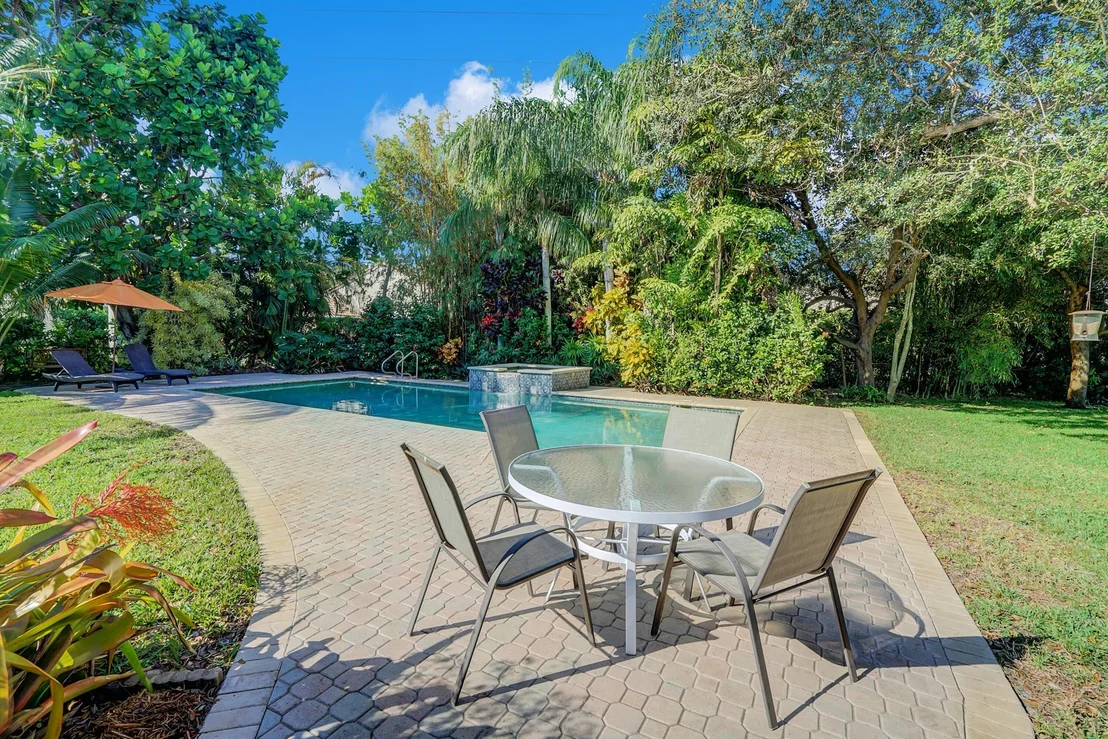 Photo of 18801 Falcon Way