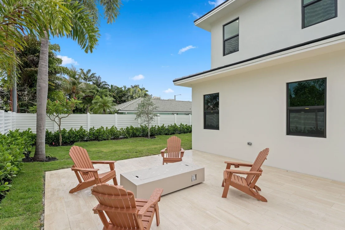 Photo of 1160 Emerald Drive