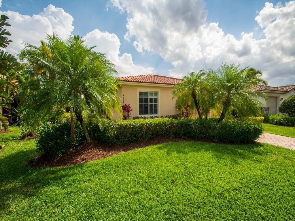 Photo of 4139 56th Lane
