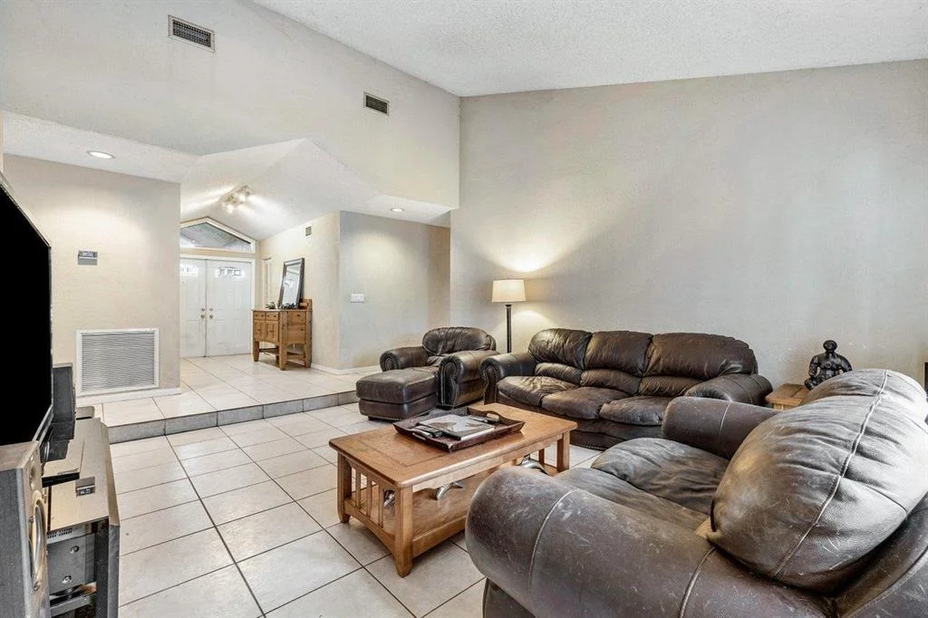 Photo of 18340 181st Circle S