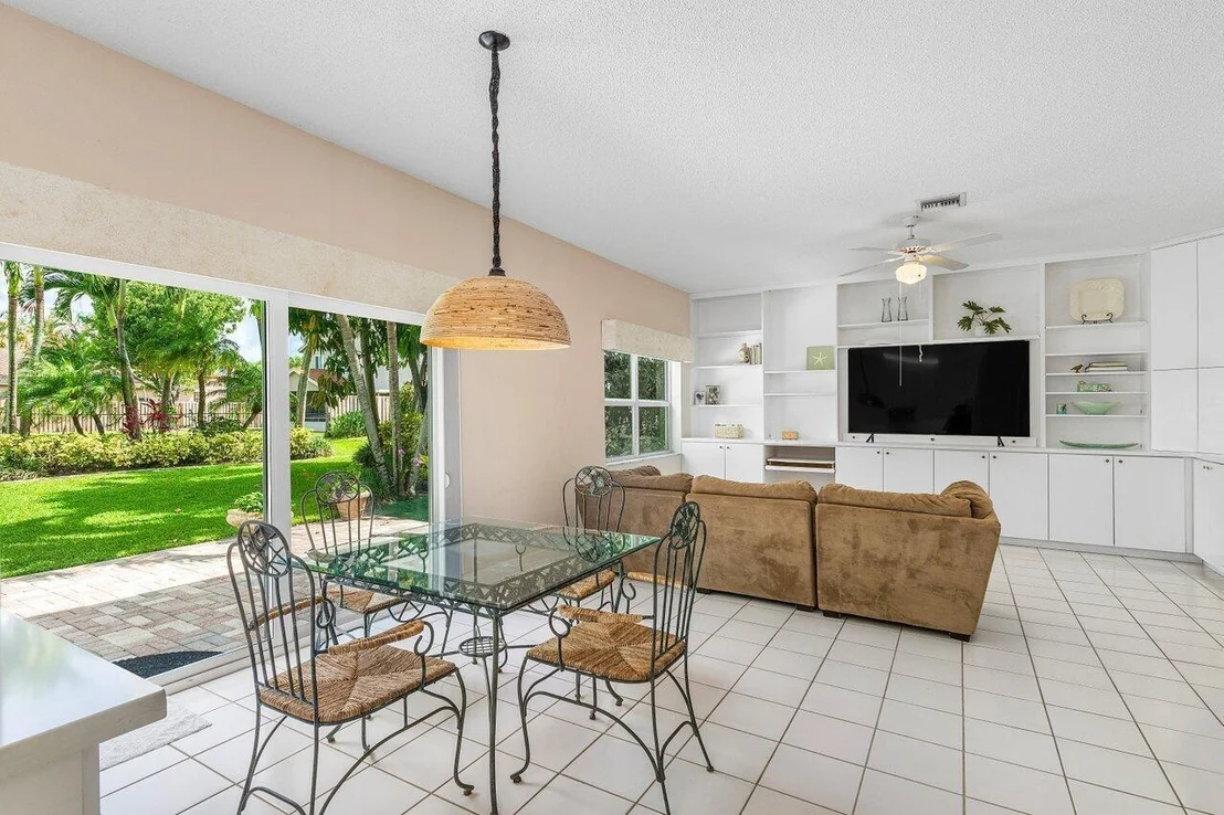 Photo of 6321 Lansdowne Circle