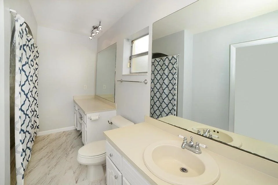 Photo of 4943 Acorn Drive