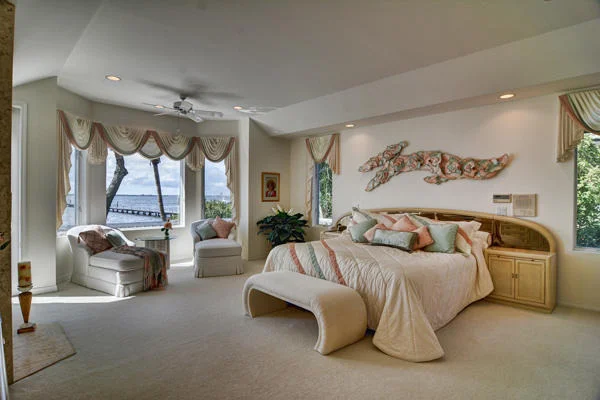 Photo of 1772 NE Ocean Boulevard