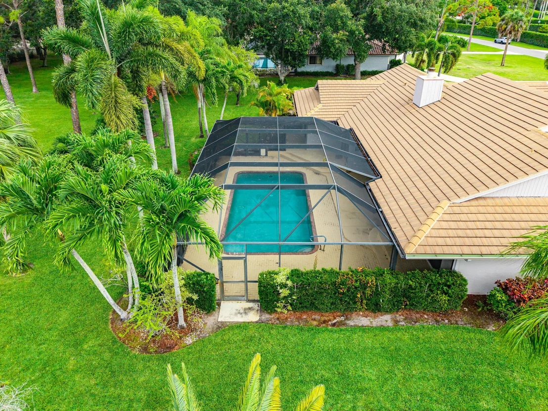 Photo of 9405 Dundee Drive